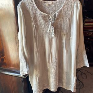 Delicately embroidered long top